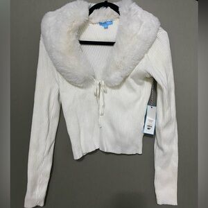 Draper James White Sweater with Detachable Faux Fur Collar